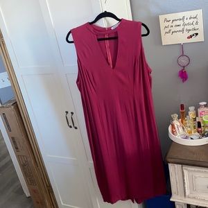 Justfab NWT sheath dress, goes straight down, has 8” slit in the back.